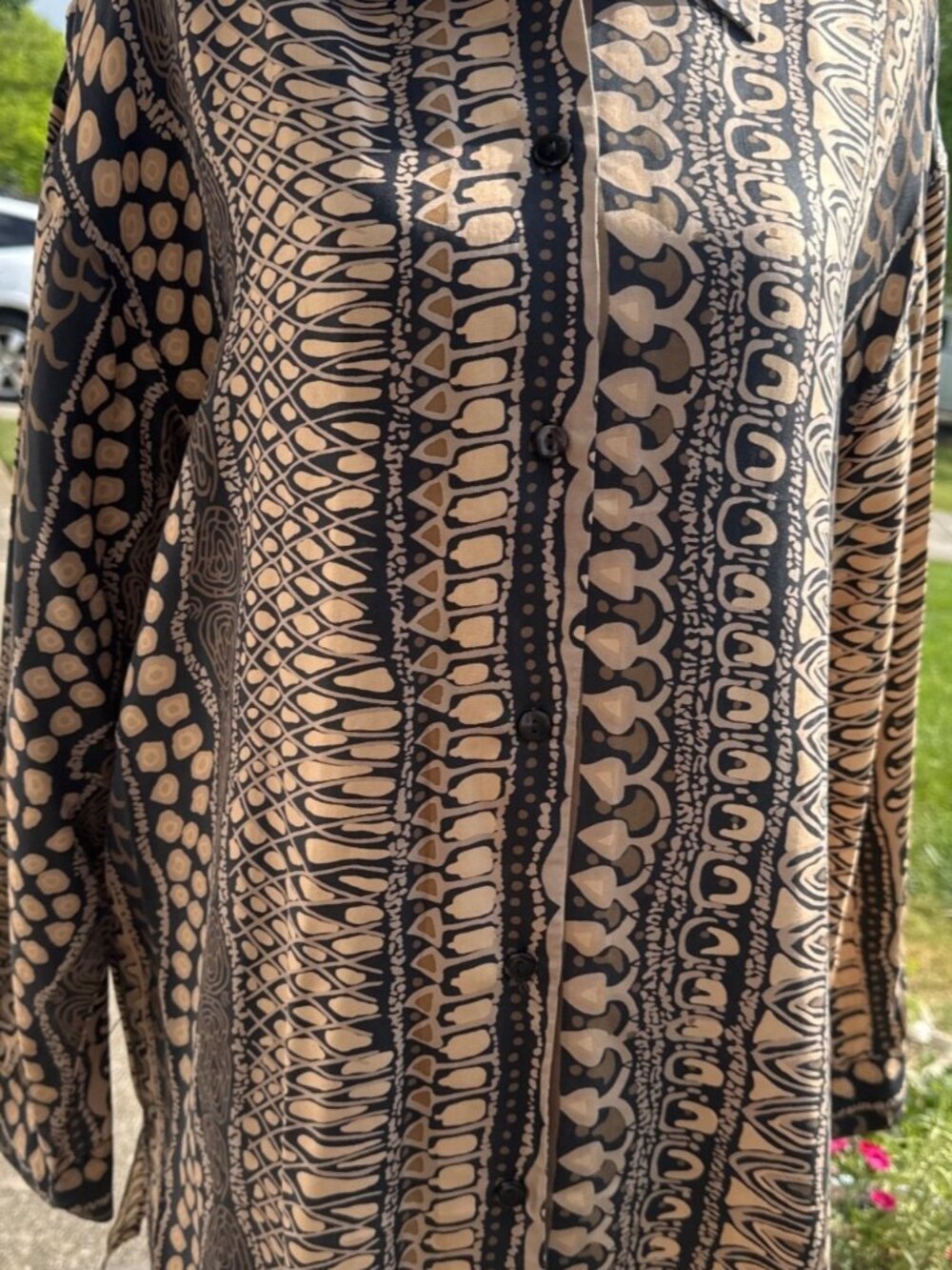 Vintage Stunt Collections  collection"100% silk Blouse Tribal Print Button Up La